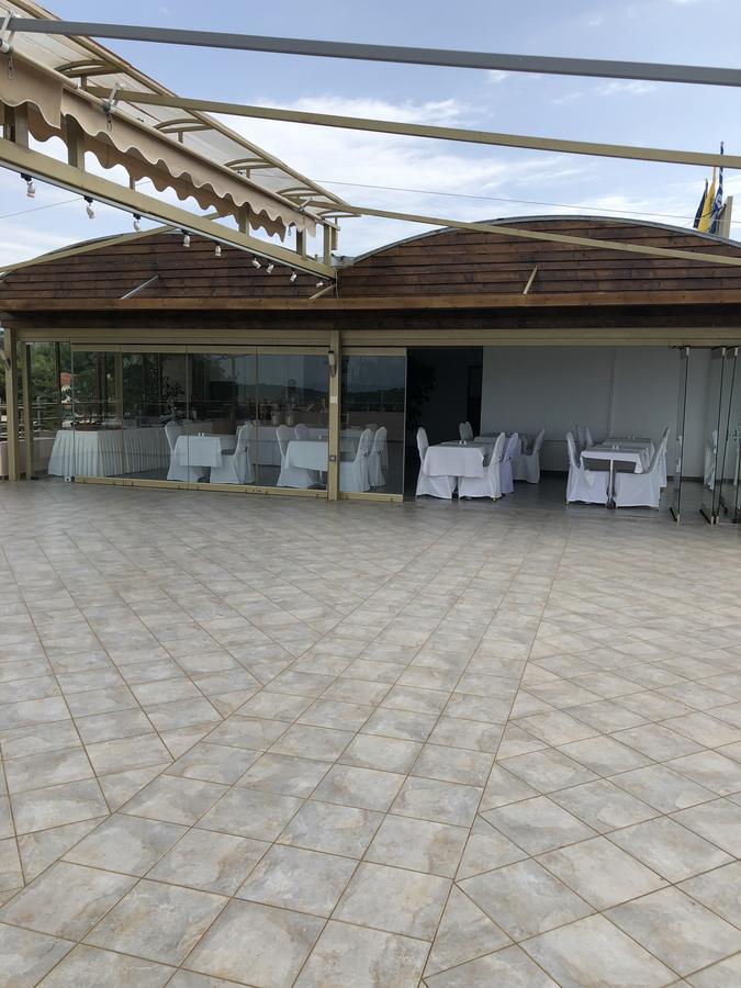 Selefkos Palace Igoumenitsa Exterior photo